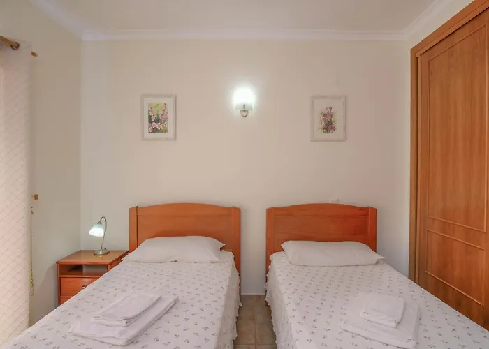 Bela Nova Acacias 22 Villa