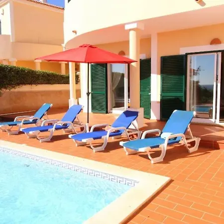 Bela Nova Acacias 22 *