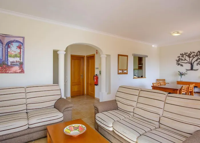 Villa Bela Nova Acácias 22 *