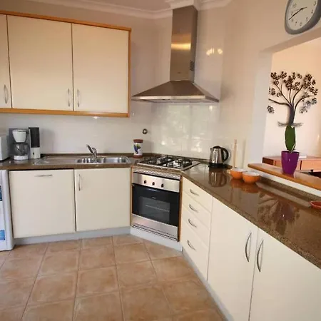 Bela Nova Acacias 22 Villa *