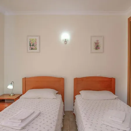 Bela Nova Acacias 22 Villa